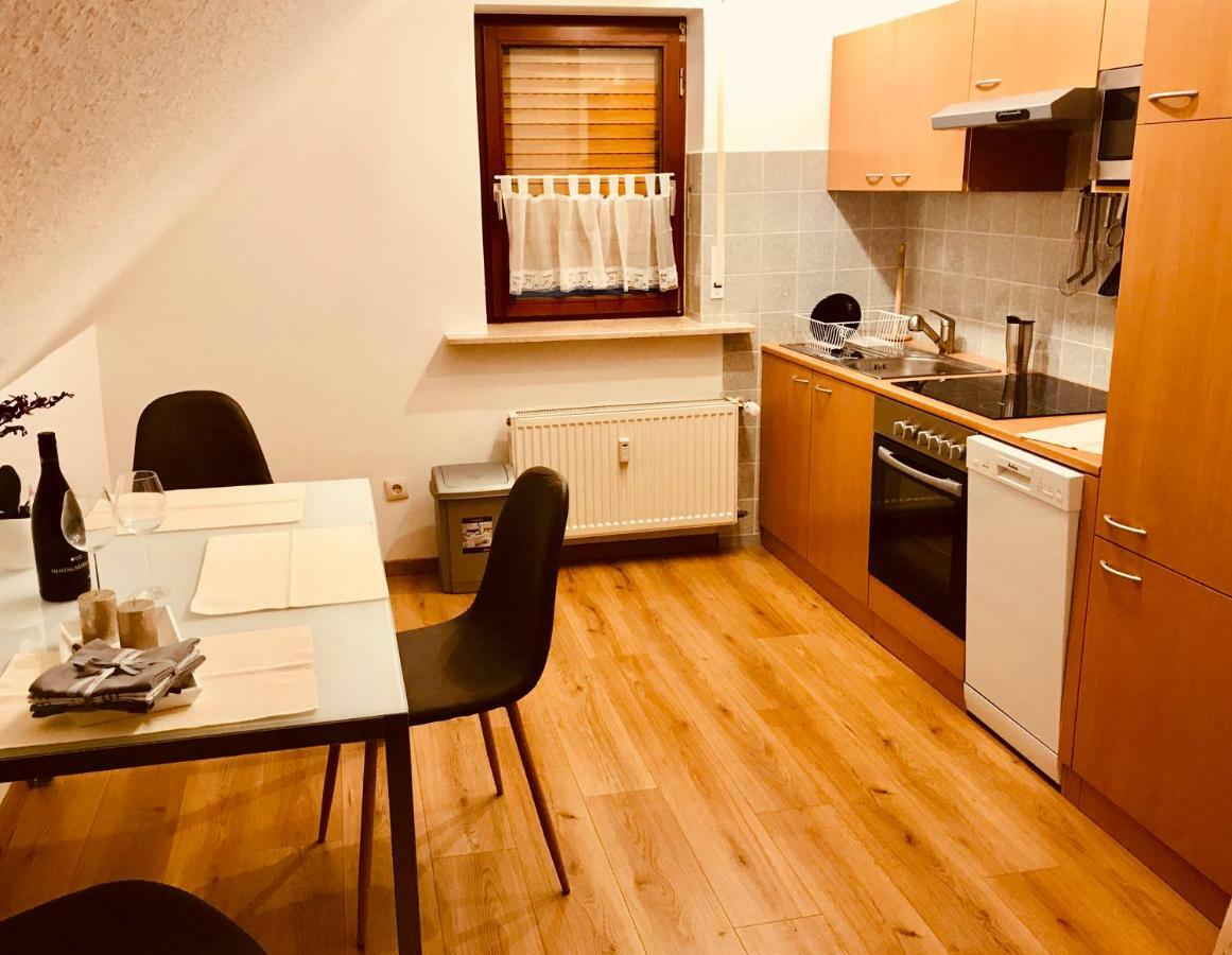 Grosses 1-Zimmer Wohlfuhl-Appartement Rednitzhembach Zewnętrze zdjęcie